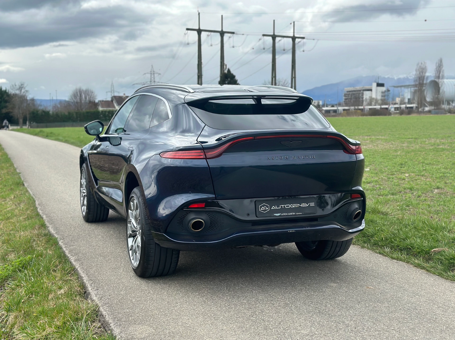 ASTON MARTIN DBX 4.0 V8 à vendre | AutoGenève