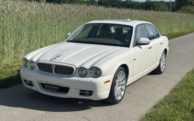 JAGUAR XJ8 à vendre | AutoGenève